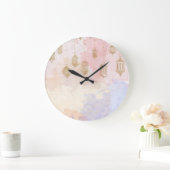 “Lantern Dreams” Pastel Ramadan  Große Wanduhr (Zuhause)