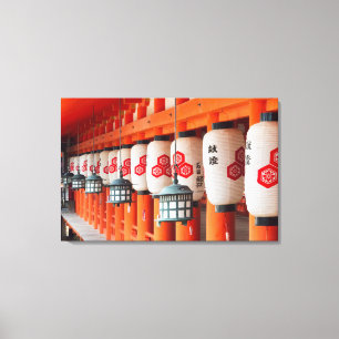 Lanterns Inside Itsukushima Schrein Leinwanddruck