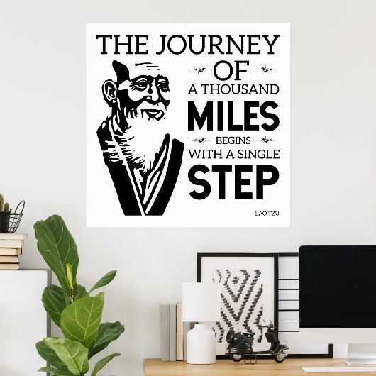 Lao Tzu Wisdom | Schwarz | Tausend Meilen Poster (Heimbüro)