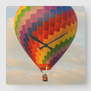 Laos, Vang Vieng. Heißluftballon Quadratische Wanduhr