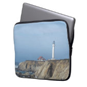 Laptop-Sieb - Leuchtturm auf der Klippe Laptopschutzhülle (Vorderseite Links)