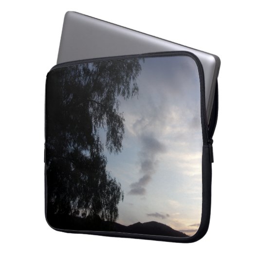 LAPTOP SLEEVE  (Vorderseite Links)