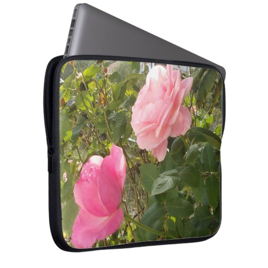 LAPTOP SLEEVE (Vorne Rechts)