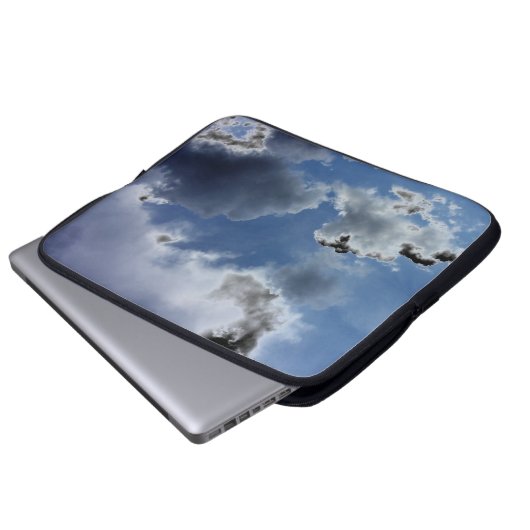 LAPTOP SLEEVE STYLE DESIGN (Vorne Knopf)