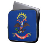 Laptop Sleeve unter der Flagge des Staates Nord-Da (Vorderseite Links)