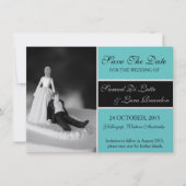 Lara speichert die Datumskarten Save The Date (Vorderseite)