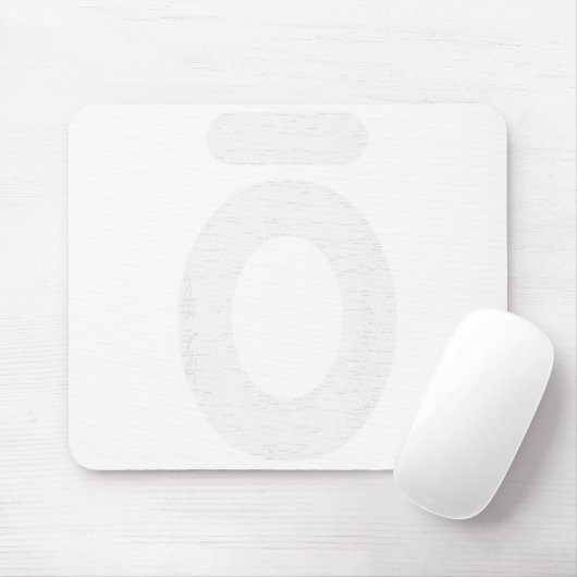 Large O Essential Oil White Words Mousepad (Mit Mouse)