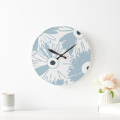 Large Retro Daisy Flower Power Dusty Sky Blue Große Wanduhr (Zuhause)