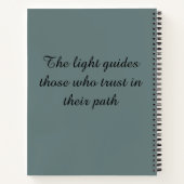 Large Zen Spiral Journal: Full Wrap Mindful Notizblock (Rückseite)