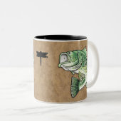 Largemouth Bass Jumping Dragonfly Angeln Zweifarbige Tasse (VorderseiteRechts)