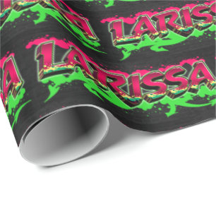 Larissa Vorname Name Graffiti red green Geschenkpapier