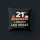 Las Vegas Birthday Party - 21st Birthday In Vegas Kissen<br><div class="desc">Planning Your 21st birthday in Vegas? This Welcome to Las Vegas sign style design is the perfekt way for a 21 year old to celebrate with a birthday party in Vegas! Great for a girls' trip or birthday squad coming to Vegas for a weekend getaway or vacation. Feature "21st Birthday...</div>