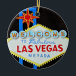 Las Vegas-Ferienzeit Keramikornament<br><div class="desc">Sie können diese Las Vegas-Verzierung personifizieren und sie als Spaßdekoration für Pakete oder anstelle einer Karte benutzen und Ihren Feiertagsgruß denkwürdig machen!</div>