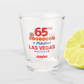 Las Vegas Geburtstagsparty - 65. Geburtstag Schnapsglas (Vorderseite)