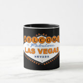 Las Vegas Halloween Ringer Tasse mit Kürbis (Zentrum)