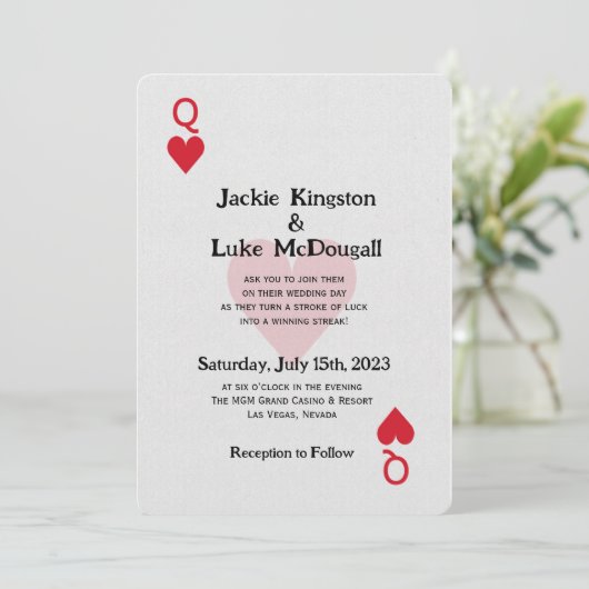 Las Vegas Queen of Hearts Card Einladung zur Hochz (Stehend Vorderseite)