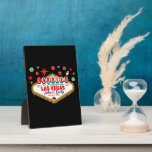 Las Vegas Verheiratetes Paar Matching Urlaub Nevad Fotoplatte<br><div class="desc">Dieses Design ist speziell für Paare geeignet,  die in Las Vegas verheiratet sind. Ein vollfarbiges Design,  dass Sie,  wenn Sie es tragen,  Tausende von Komplimenten erhalten. Tragen Sie es mit Ihrer Ehefrau und schaffen Sie unvergessliche Momente in Las Vegas Nevada</div>