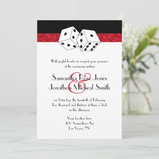 Las Vegas Wedding Dice Theme Ruby Red Imitats Glit Einladung (Stehend Vorderseite)