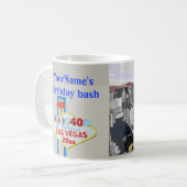 Las- Vegasgeburtstags-Party-personalisiertes Kaffeetasse (Vorderseite Links)