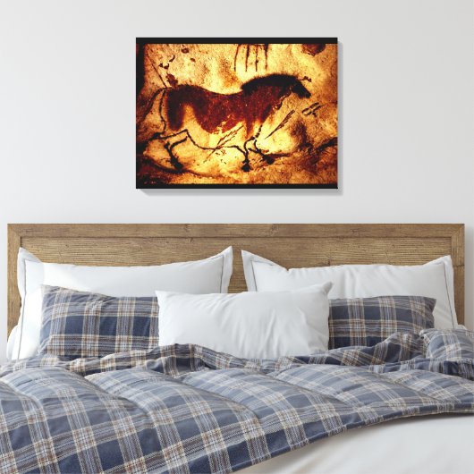 Lascaux Horse Leinwanddruck (Insitu (Schlafzimmer))