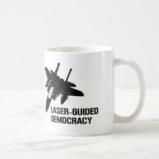 Laser - geführte Demokratie/Frieden durch Kaffeetasse