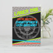 Laser Tag Custom Boys Geburtstagspartei Einladung (Stehend Vorderseite)