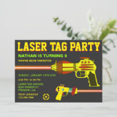 Laser Tag Kindergeburtstag Party Einladung (Stehend Vorderseite)