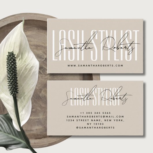 Lash Stylist Moderne Typografie-Skript beige Visitenkarte