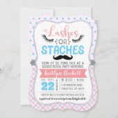 "Lashes or staches" Modernes Party zur Aufdeckung  Einladung (Vorderseite)
