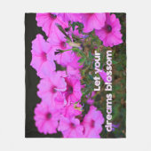 Lass dein Träume Blossom Fleecedecke (Vorderseite)