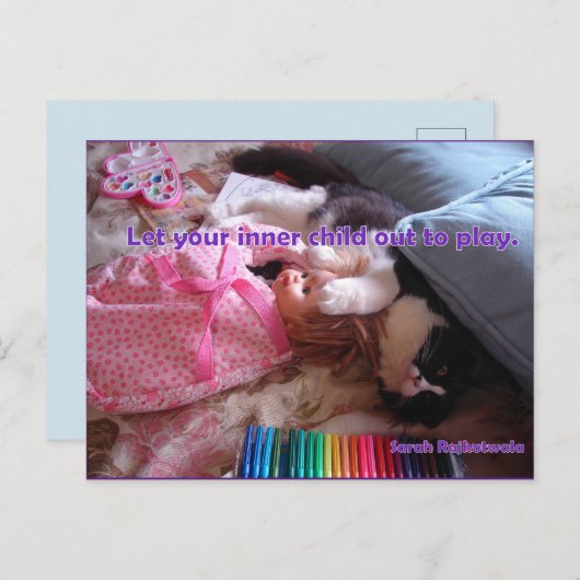 Lass deine interne Child Out Tuxedo Cat Play Postk Postkarte (Vorne/Hinten)