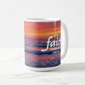 Lass deinen Glauben größer sein als deine Angst Er Kaffeetasse (VorderseiteRechts)