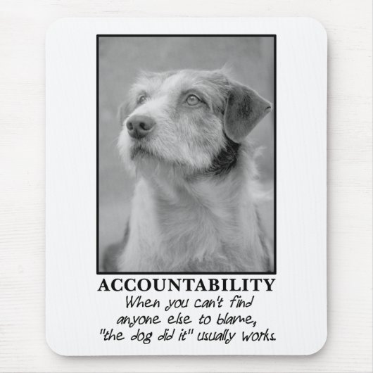 Lass dem Hund die Schuld für deine Furzen Mousepad (Vorne)