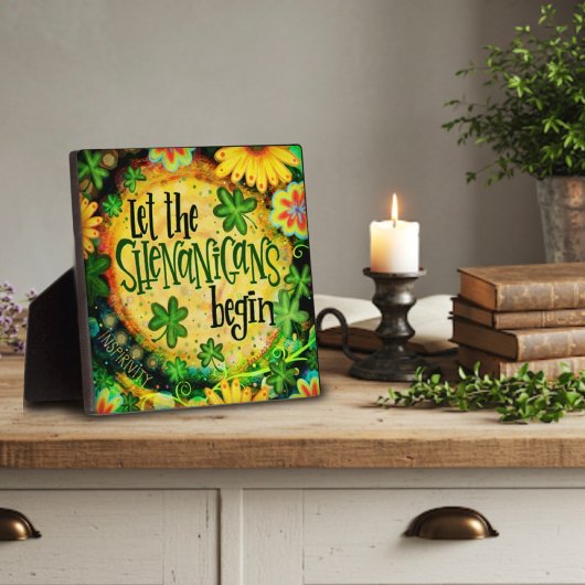 Lass der Shenanigans Begin irischen Kleeblatts Fotoplatte