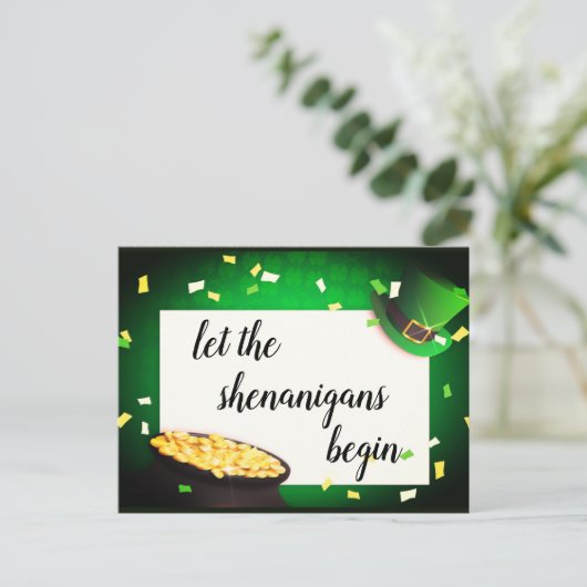 Lass der Shenanigans Begin St Patricks Einladung (Stehend Vorderseite)