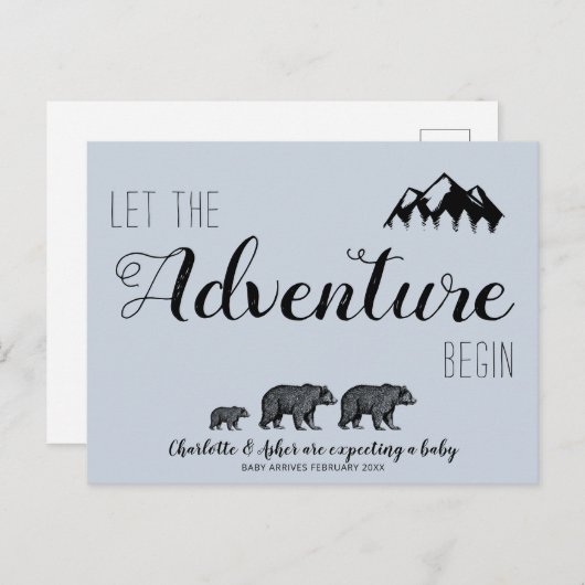 Lass des Abenteuers Begin Woodland Bears Schwanger Ankündigungspostkarte (Vorne/Hinten)