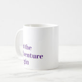 Lass des Abenteuers beginnen lila Skript Monogram Kaffeetasse (Vorderseite Links)