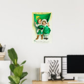 Lass Erin Remember Couple mit einer Flagge Poster (Heimbüro)