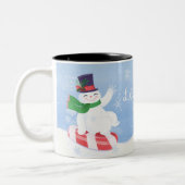 Lass es Schneemann und Peppermint schneien Zweifarbige Tasse (Links)