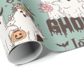 Lass' Go Ghouls Funny Boho Halloween Ghosts Geschenkpapier (Rolleneckpunkt)