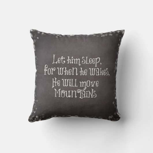 Lass ihn schlafen, er wird das Babyangebot für die Kissen (Rückseite)