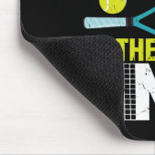 Lass mich nicht zum netten Tennisschläger kommen Mousepad (Ecke)