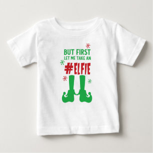Lass mir Elfie, Elfschuhe, Schnee, Weihnachten. Baby T-shirt
