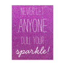 Lass niemals jemandem, der deinen Lila Glitzer ver