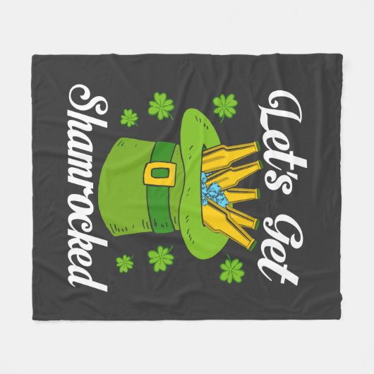 Lass Shamrocked St Patricks Day Fleecedecke (Vorderseite (Horizontal))