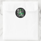 Lass Shenanigans Begin Funny Fat Cat St Patricks D Runder Aufkleber (Tasche)