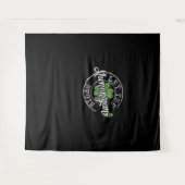 Lass The Shenanigans Begin Funny Clovers St Patric Wandteppich (Vorderseite (Horizontal))