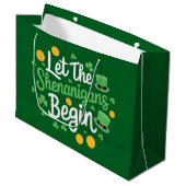 Lass The Shenanigans Begin Funny St Patrick's Day Große Geschenktüte (Vorderseite Schrägansicht)