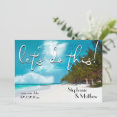 Lass uns diesen Strand Save the Date machen Einladung (Stehend Vorderseite)