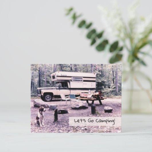 Lass uns ins Camping gehen, Retro-Reisen Einladungspostkarte (Stehend Vorderseite)